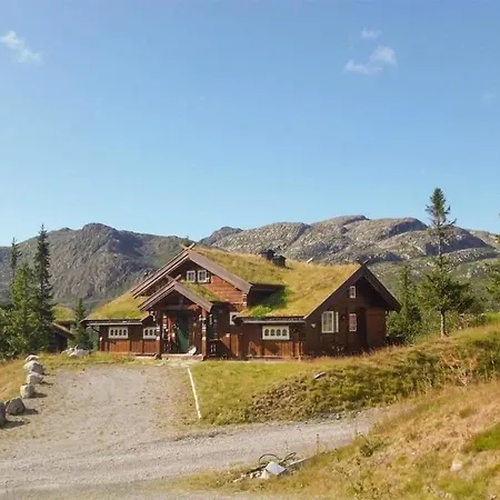 Holiday home Lovely In With House A Mountain View