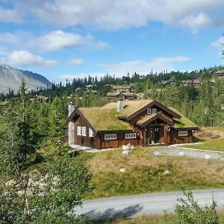 Holiday home Lovely In With House A Mountain View *