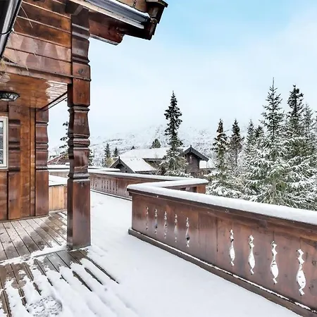 Lovely In With House A Mountain View Tatil Evi Rjukan